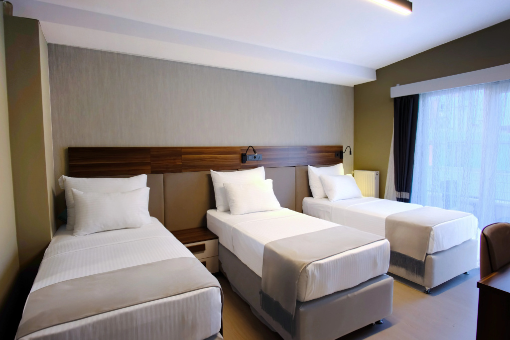 Terrace Quintuple Suite with balcony and with city view