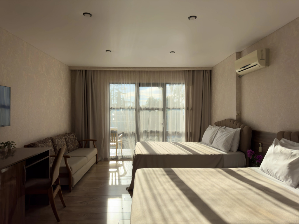 Четырёхместный Сьют c 1 комнатой с балконом и с видом на море в Aimara