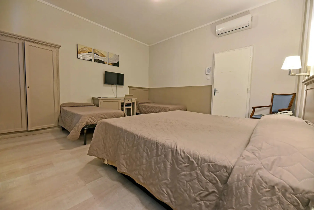 Classic room