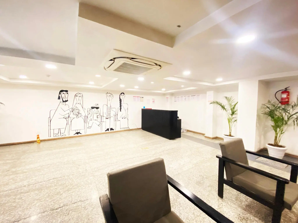 Lobby & Reception
