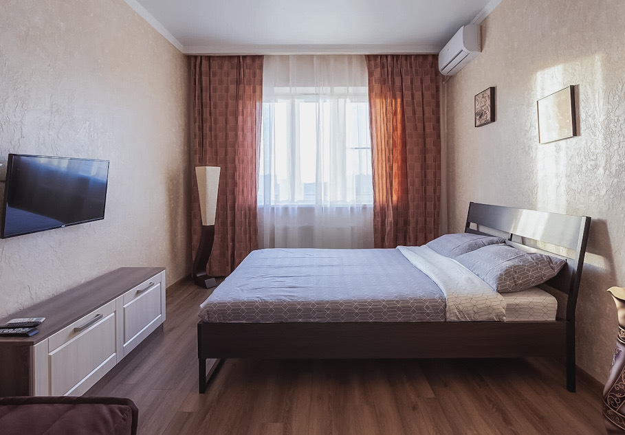 ул. кореновский квартира суточная. картинки квартиры на гаивова 2 комнатная. квартира посуточно новотитаровская. кореновский квартира суточная.