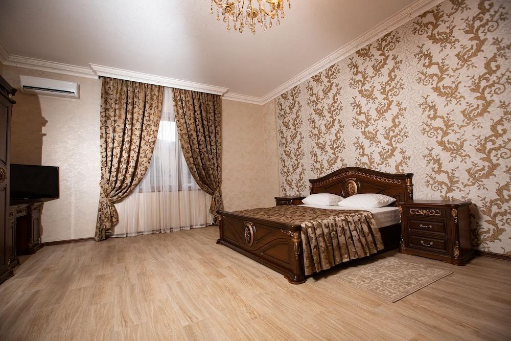 Империя сочи отель