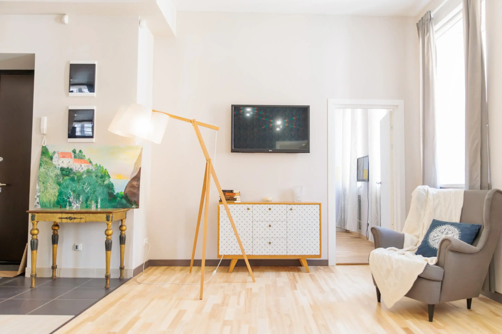Отель Апартаменты MyHomeYourHome на Гончарной 13 в Санкт-Петербурге