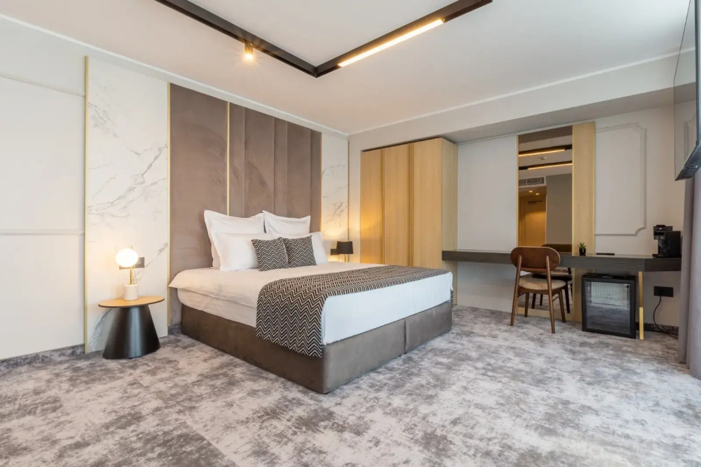 Hotel photo 12