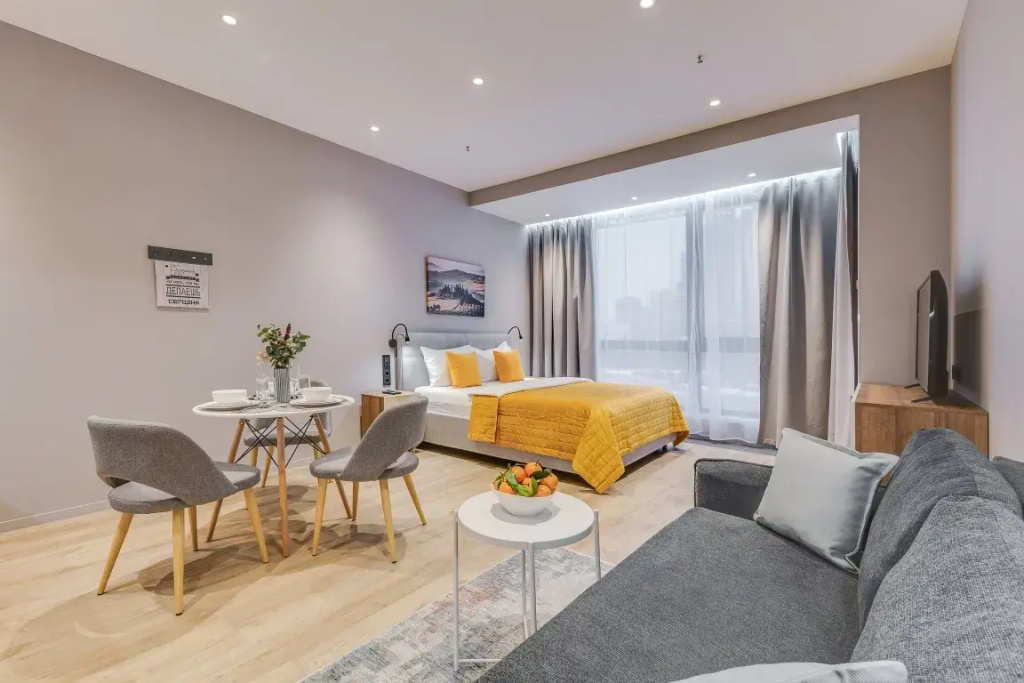 Апартаменты Трёхместные Делюкс с Видом на Город Business Apartments — фото