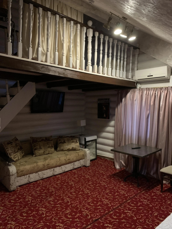 Deluxe Double Studio (full double bed)