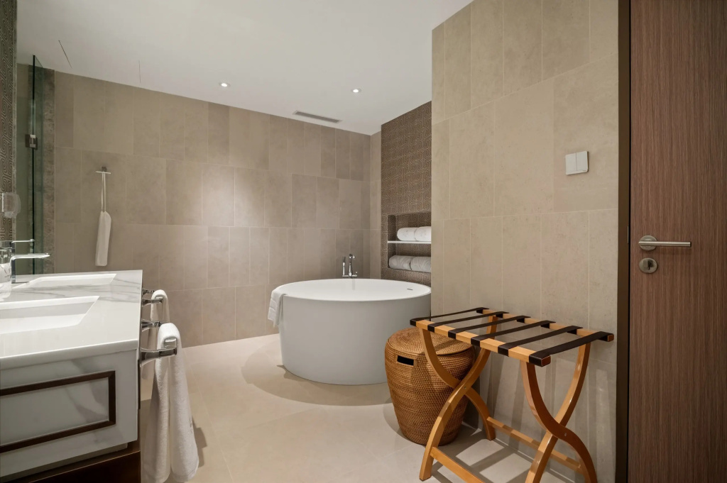 Отель Апарт-отель Angsana Oceanview Residences Building 2 in Laguna by Banyan Living в Тхаланге