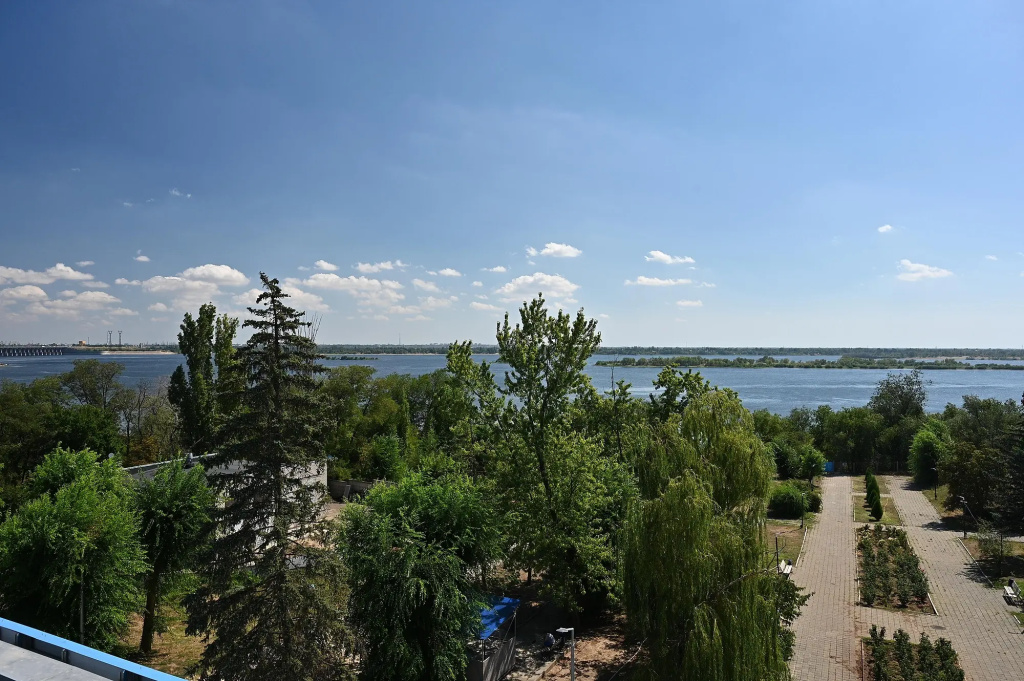 Beach & Waterfront
