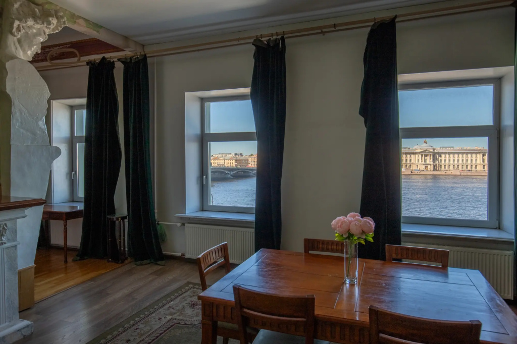 Апартаменты a.m. Rooms Galernaya street River View — фото