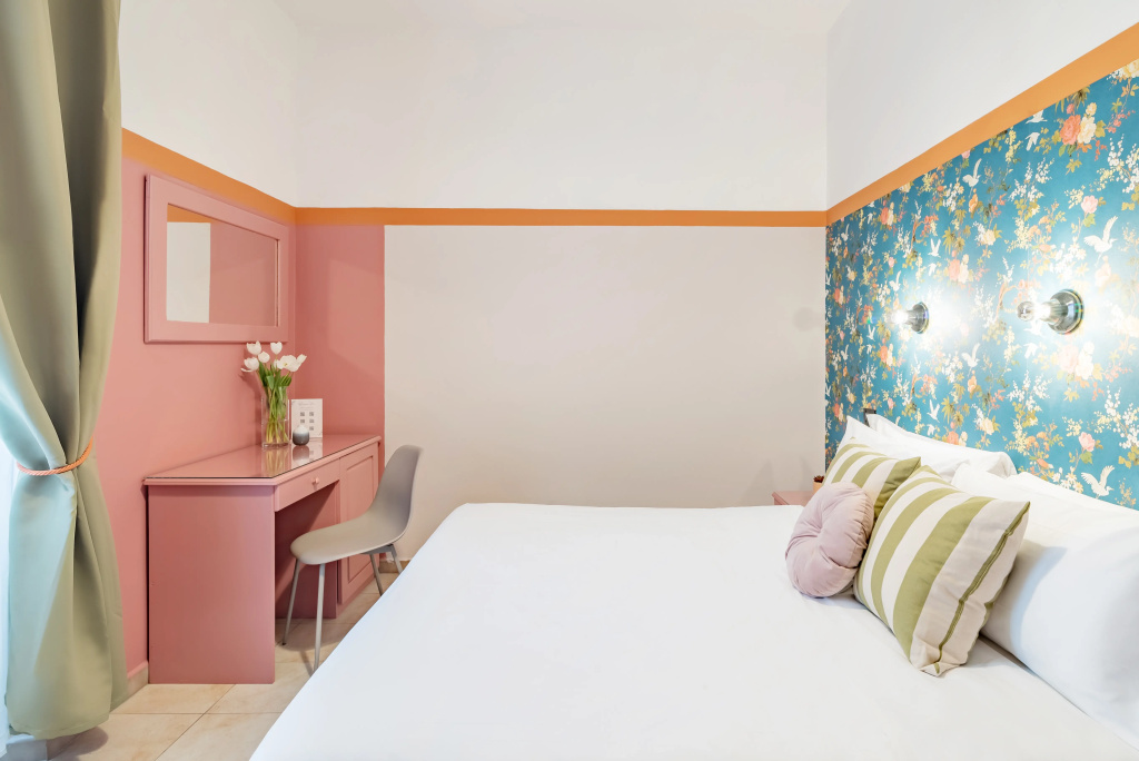 Superior Double room (full double bed)
