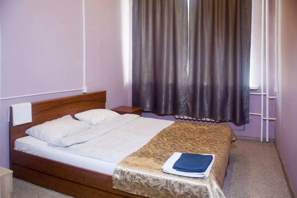 Economy Double room (full double bed)