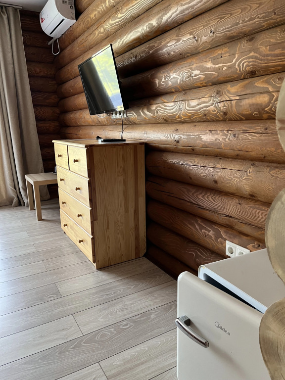 Трёхместный номер Standard с балконом в Родеро