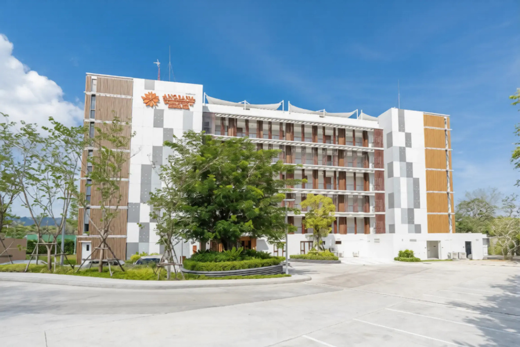 Unikalnye Apartamenty v Lagune na Beregu Ozera