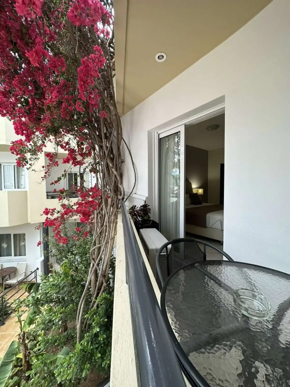 Faedra Beach Resort - Chambres
