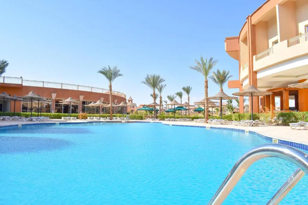 Parrotel Lagoon Waterpark Resort