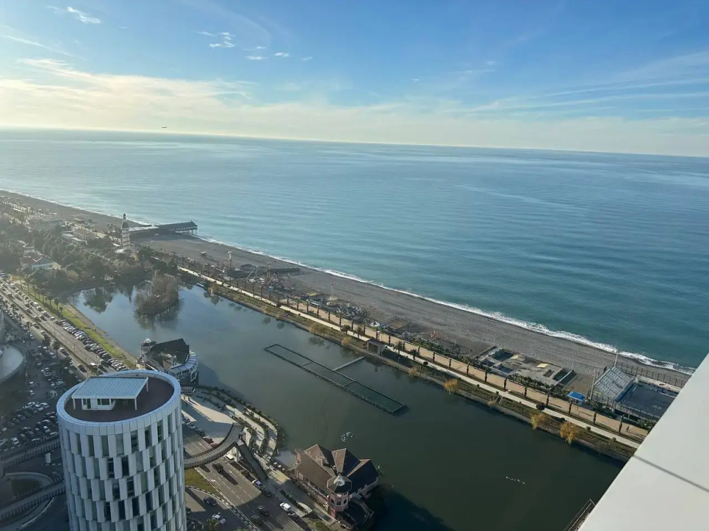 S Vidom na Pervoy Linii Morya v 5* Apart-Otele (novy Batumi, Tsentr Naberezhnoy) (33) Apartments