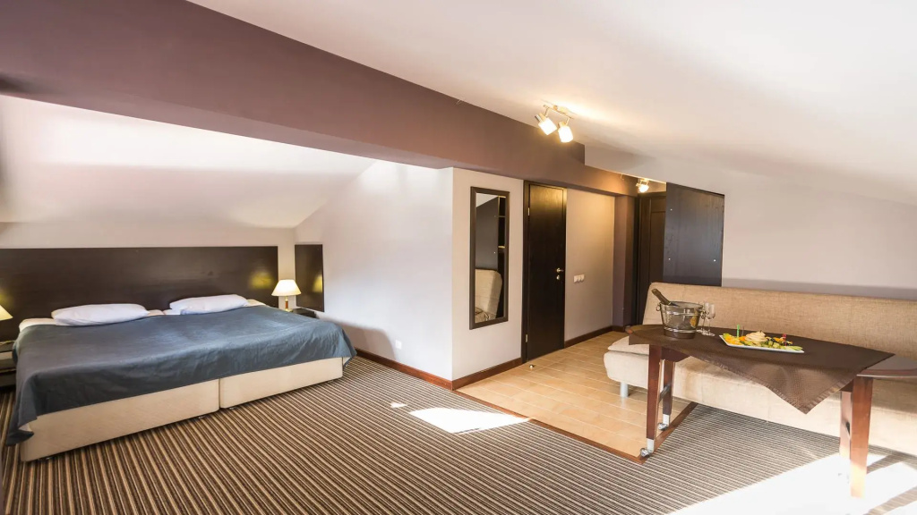 Kristall Hotel Room Type - Youth Double Attic room full double bed