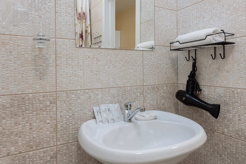 Двухместный номер Comfort с видом на город двуспальная кровать в Константа