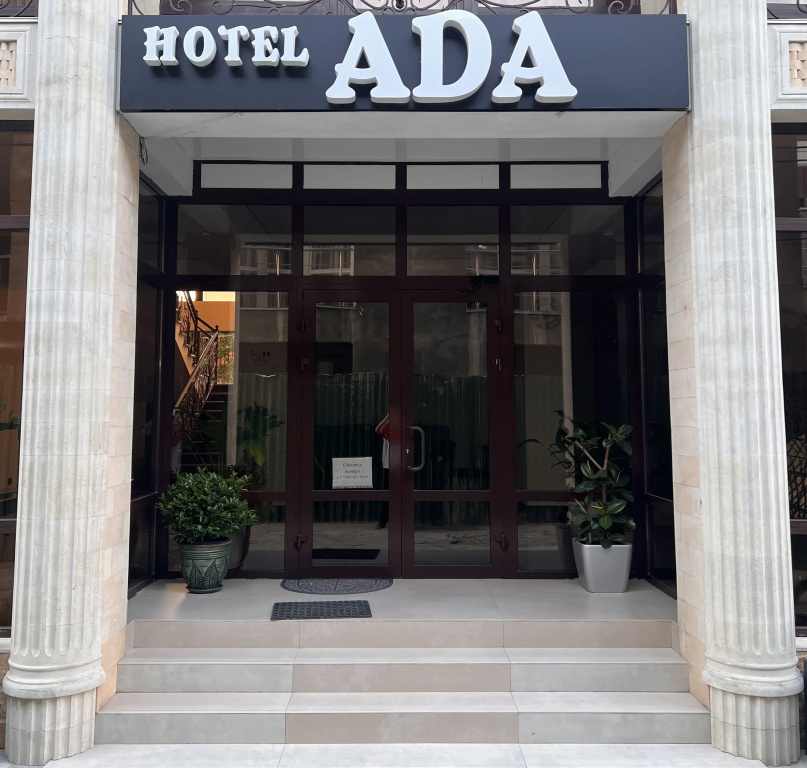 Ada Hotel