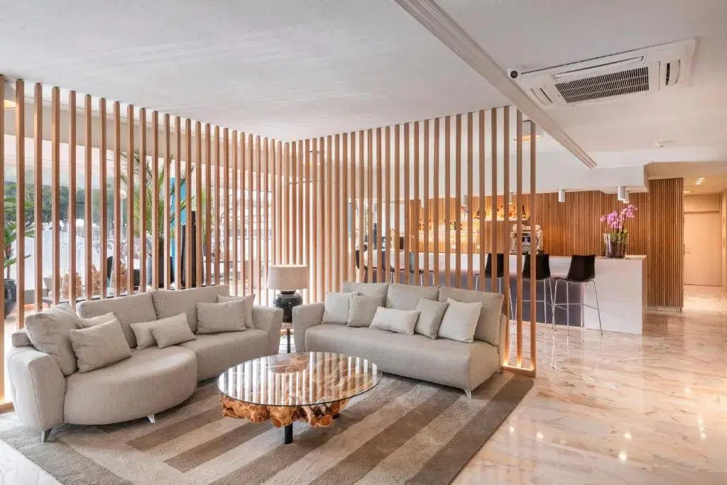 Salles Hotel Ciutat Del Prat - Général