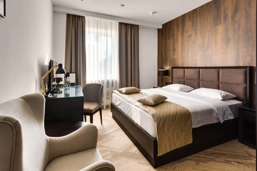 Superior Double room (full double bed)