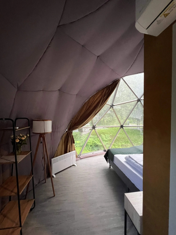 Small Double Sphere (full double bed)