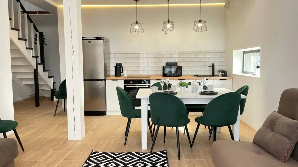 Коттедж рядом с пляжем в Yousinn Home