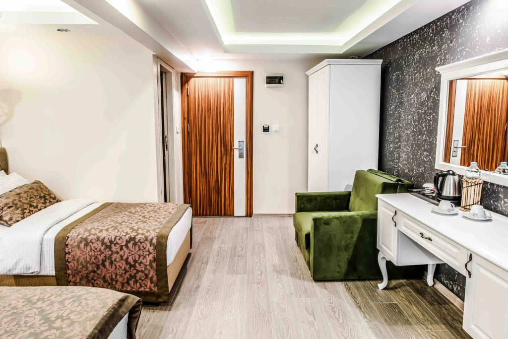 Bed&Breakfast Lazz City Hotel — фото