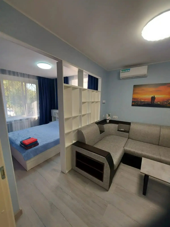 Апартаменты 1х-кв1 Переулок Маяковского 2 (кв. 1) Этаж 1 Подьезд 1 — фото