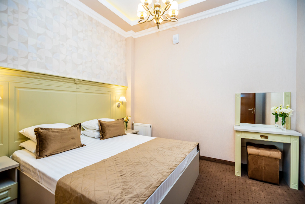 Bellagio Hotel Room Type - Family with Terrace Double room full double bed