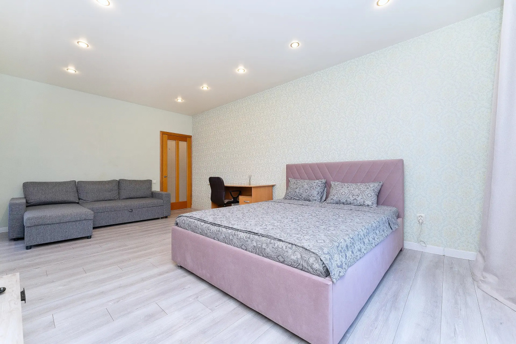 Квартира центр 2х комн/60м2 — фото