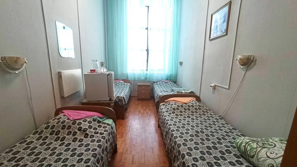 Smart Hotel KDO Chita Hotel Room Type - Economy Quadruple room