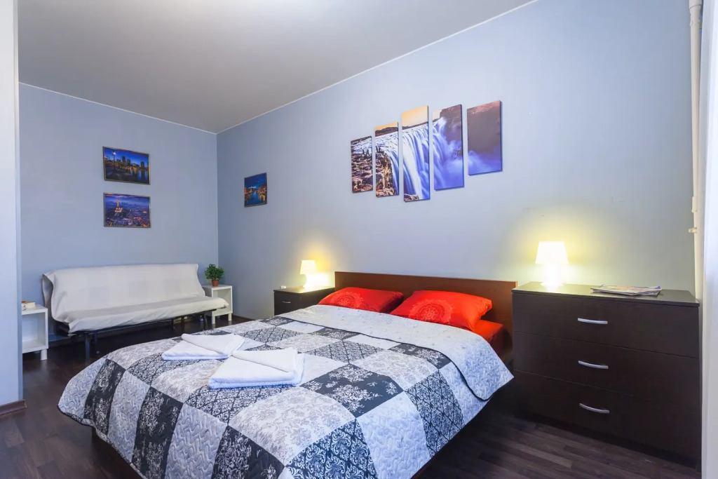 Отель в спб м ломоносовская. Дешевые комнаты. Квартира в санкт петербурге метро пролетарская. Авеню апарт на петроградской. Гостиница санкт-петербург парковка.