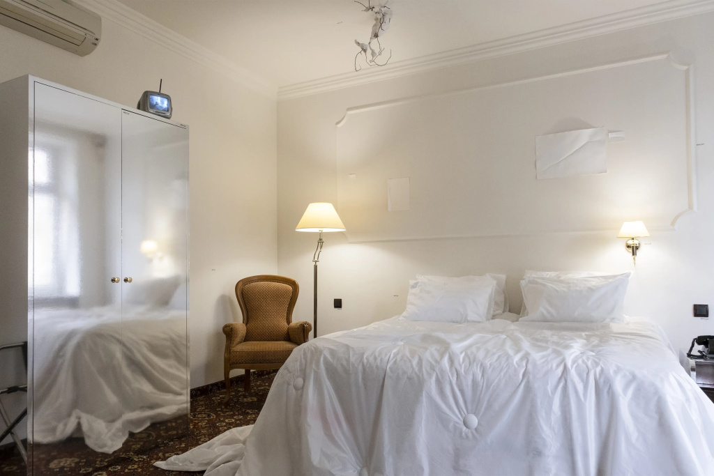 Marco Polo by Moss Hospitality Hotel Room Type - Double Error 404 full double bed