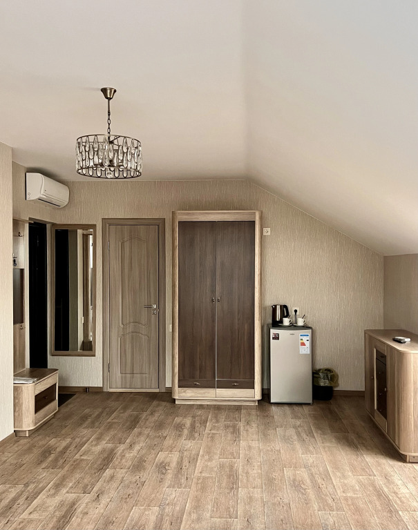 Двухместная студия Deluxe с красивым видом из окна двуспальная кровать в Eva Apartments