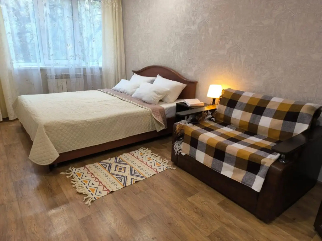 Апартаменты Октябрьской революции - фото 8