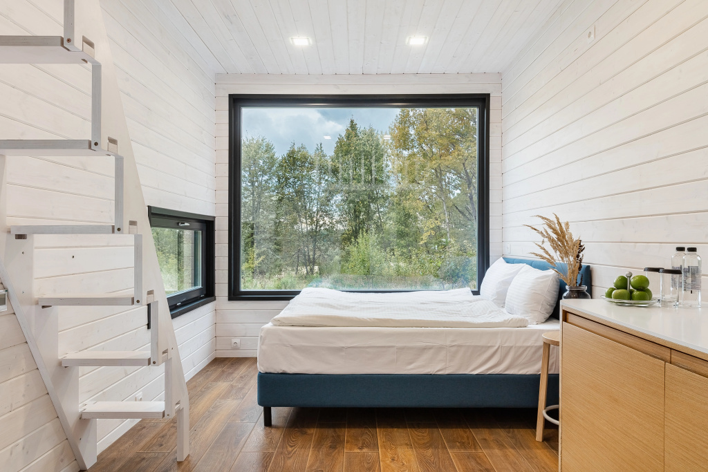 Double Quad House with park view (full double bed)