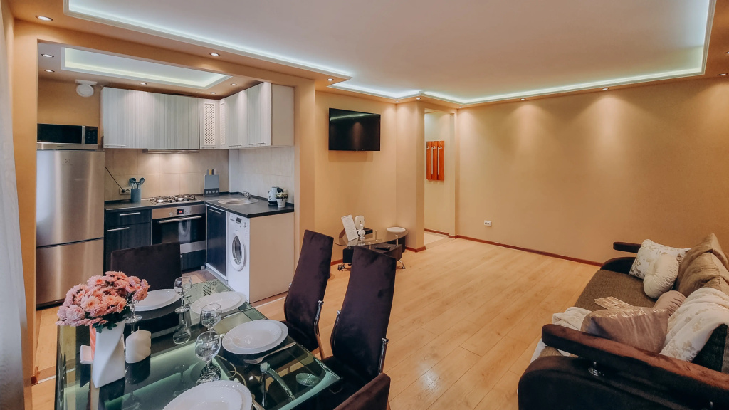 Квартира LovelyHome39 в Сердце Города — фото