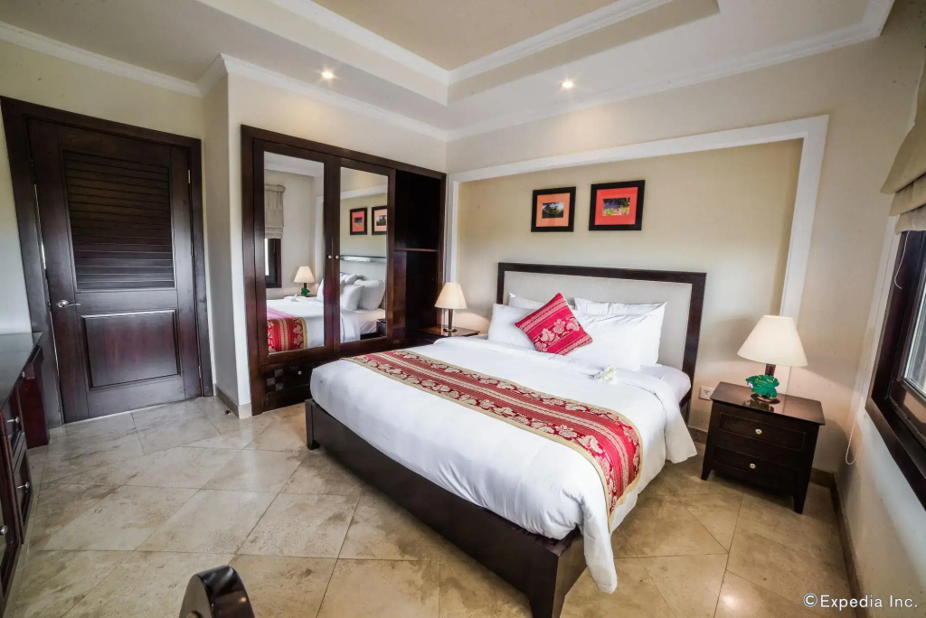 Отель Olalani Resort and Condotel - фото 9