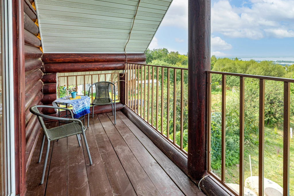 Шестиместные апартаменты в Ласточкин дом