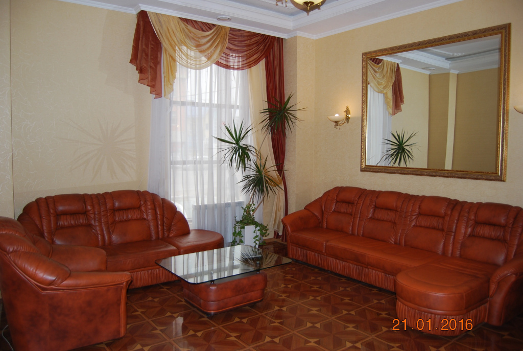 Lobby & Reception