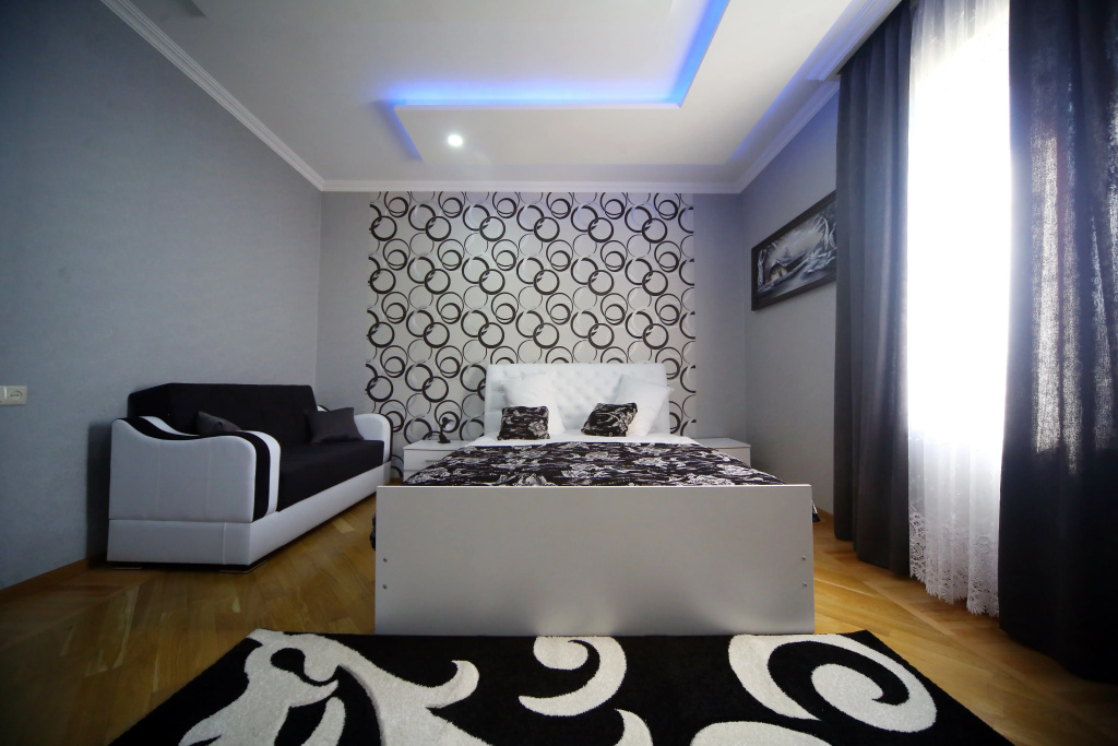 Suite with balcony and with view
