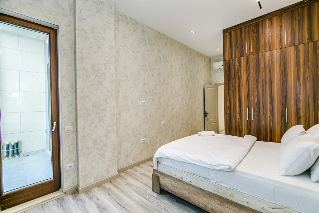 Апартаменты Deluxe с балконом и с красивым видом из окна в Апартаменты Luxury White in Nizami Street