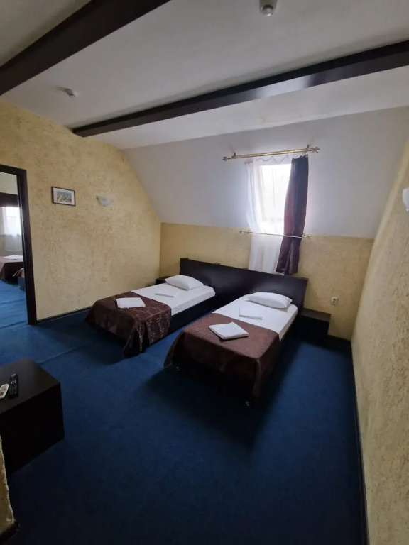 2 Bedrooms Classic Quadruple room