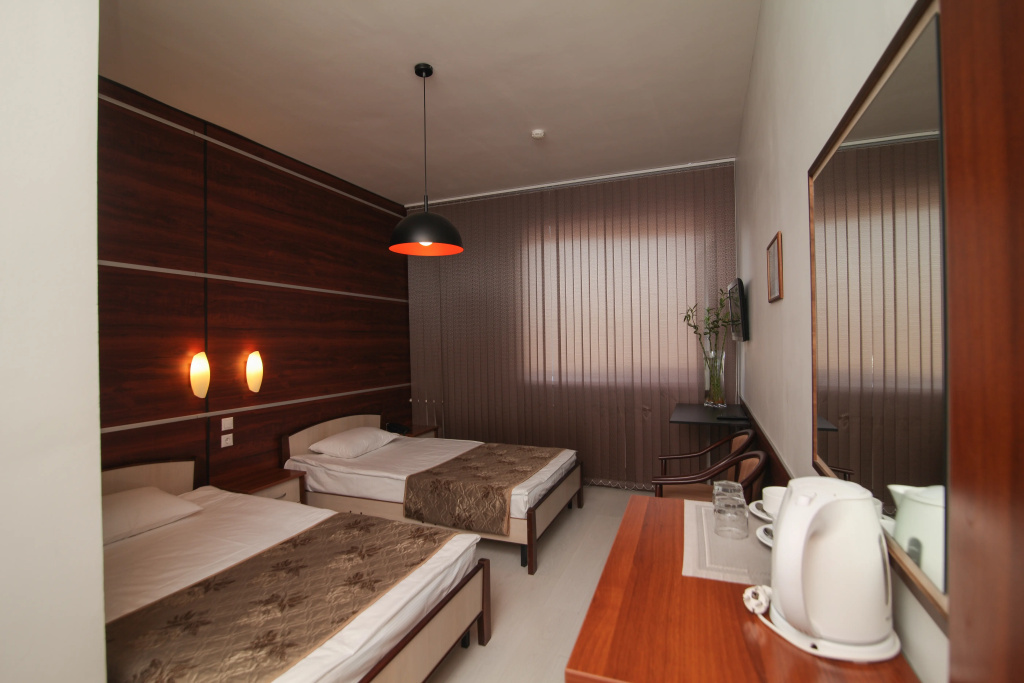 Garazh Hotel Room Type - Standard (May Have No Window) Double room twin beds