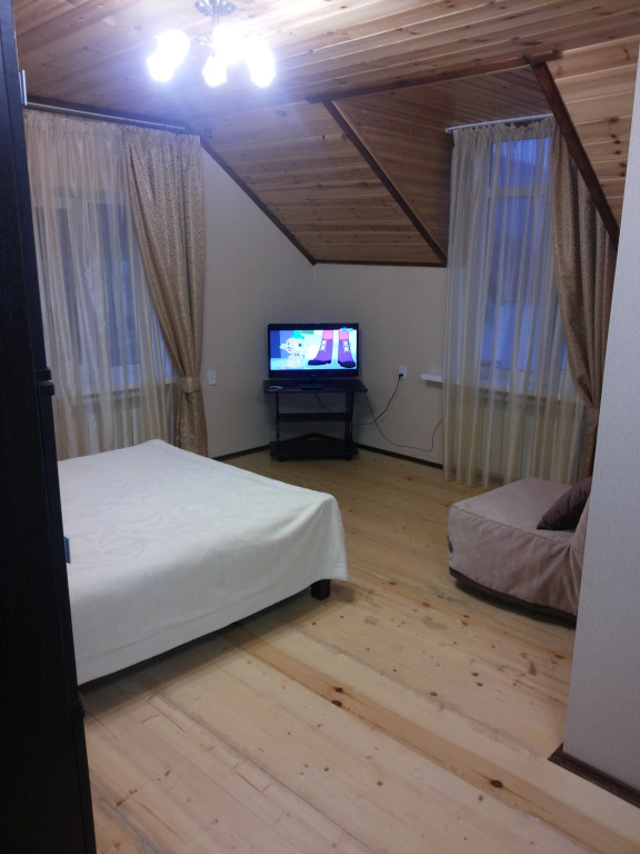 Двухместный номер Standard с красивым видом из окна двуспальная кровать в Три А