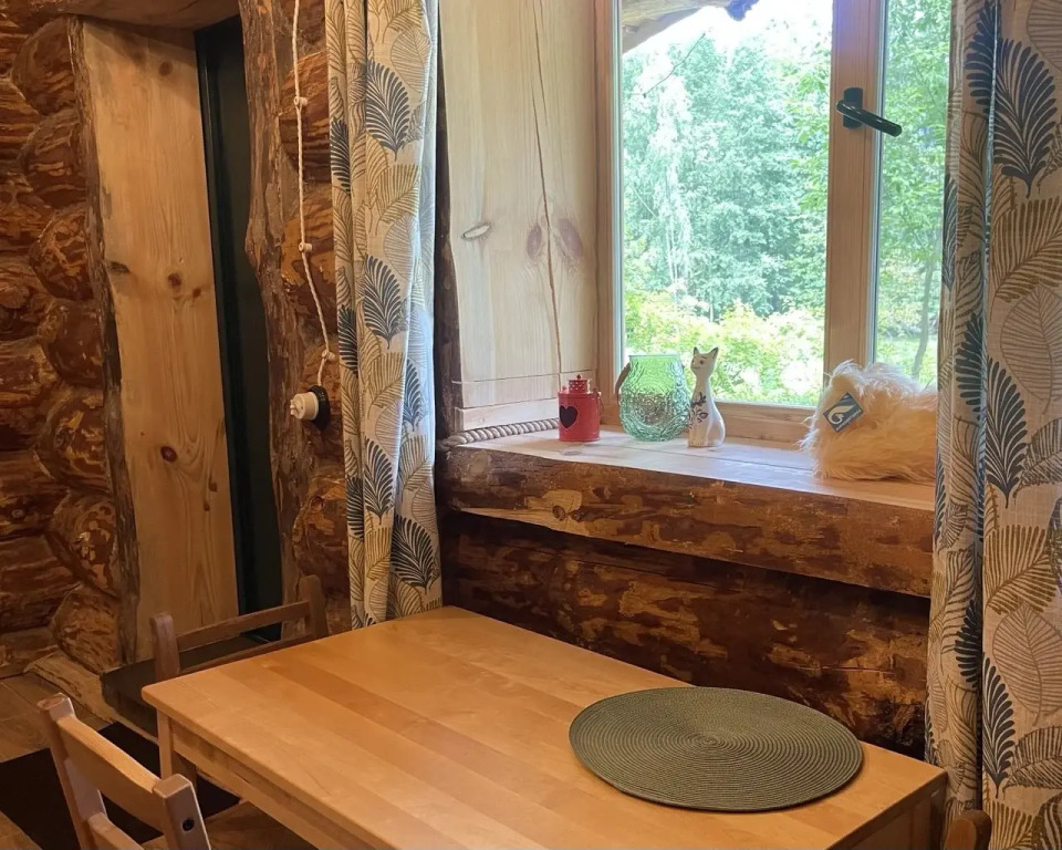 Дом No. 9 с красивым видом из окна в Дубки