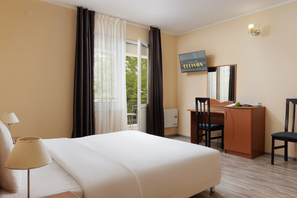 Superior Quadruple Suite with balcony
