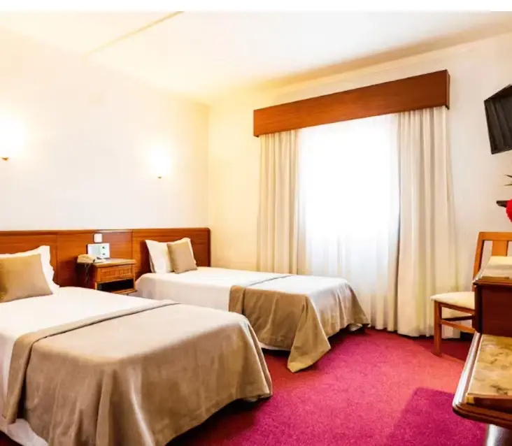 Double room (twin beds)