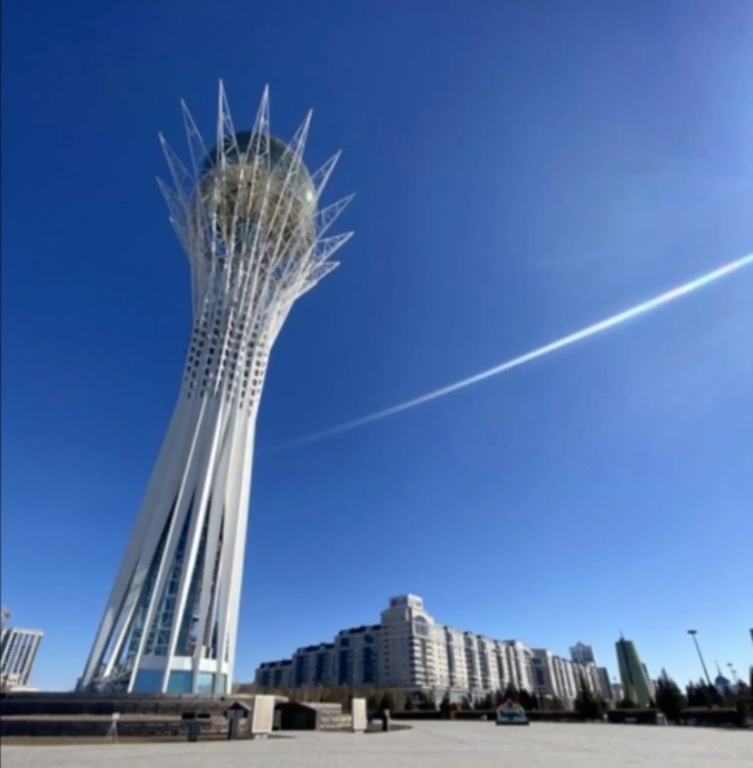 Space Apart Astana S3A - prostornaya studiya s balkonom v raione Baitereka Apartments